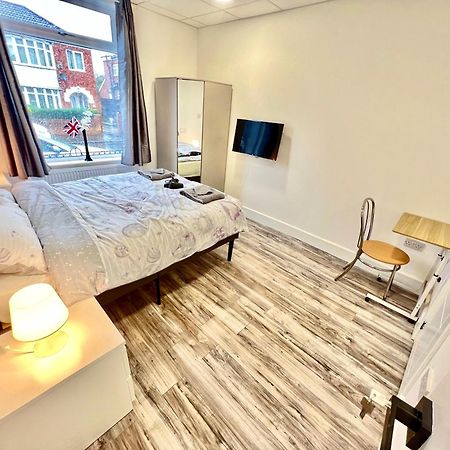 Lux En-Suite Coop Arena Mancity Stadium Piccadilly 曼彻斯特 外观 照片