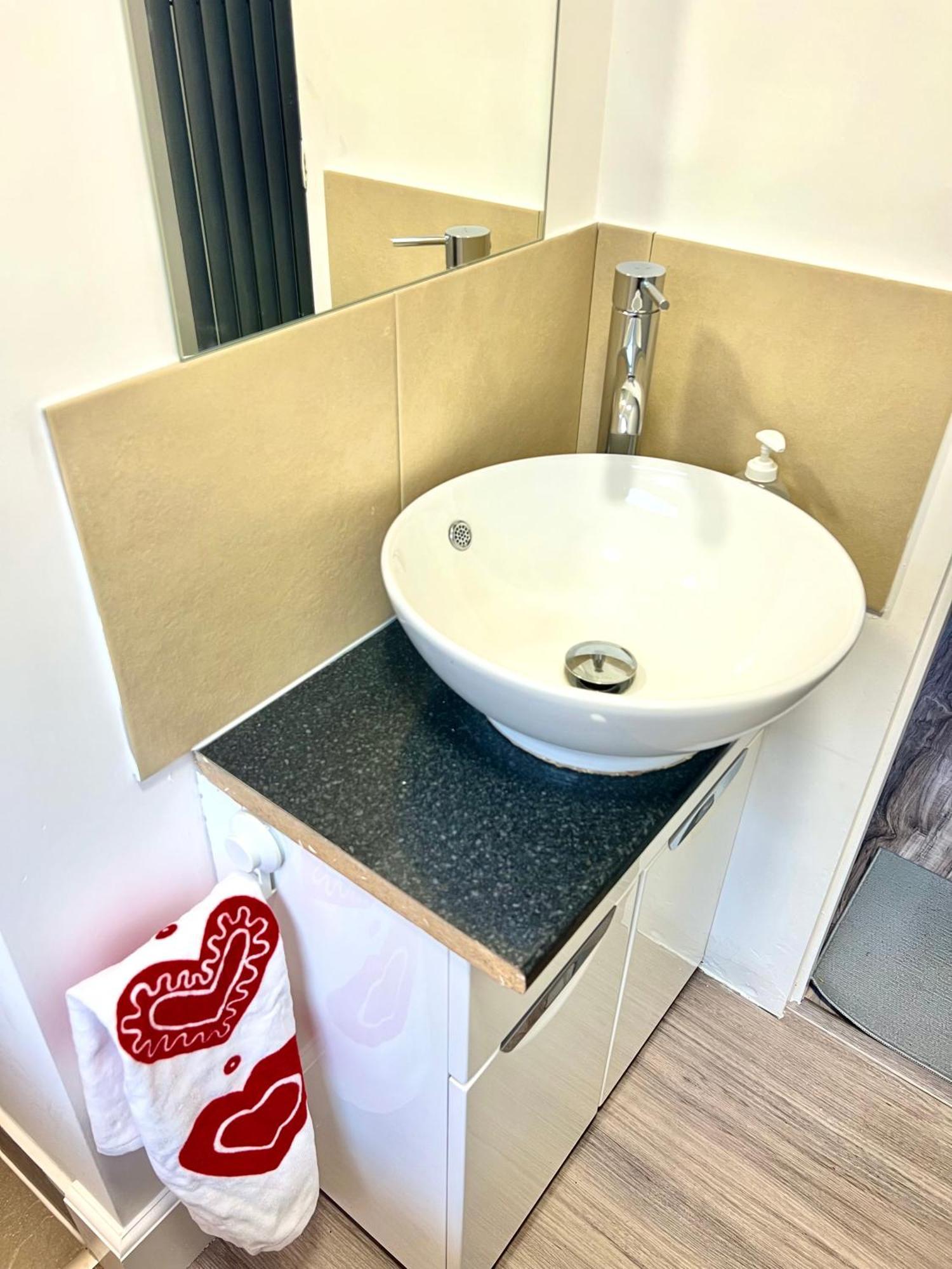 Lux En-Suite Coop Arena Mancity Stadium Piccadilly 曼彻斯特 外观 照片