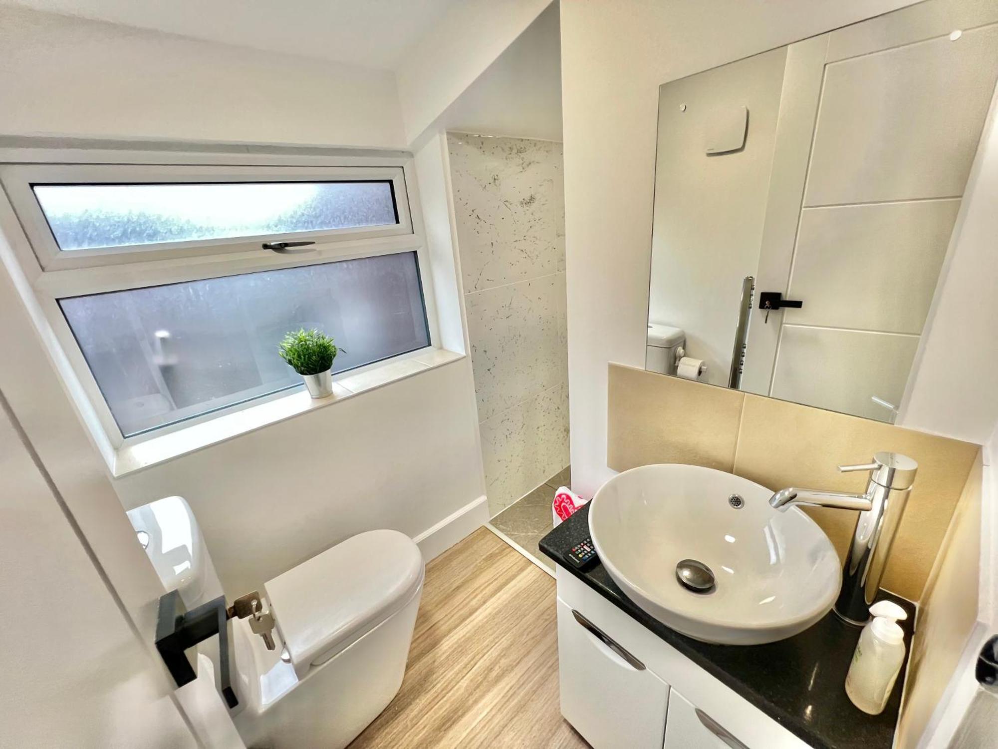 Lux En-Suite Coop Arena Mancity Stadium Piccadilly 曼彻斯特 外观 照片
